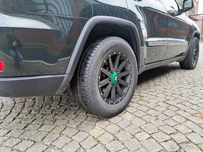 Jeep Grand Cherokee 5.7 HEMI LPG - 8