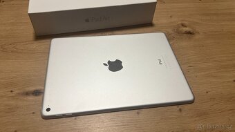 Apple iPad Air 2 64GB, WiFi + SIM, 2200Kč - 8