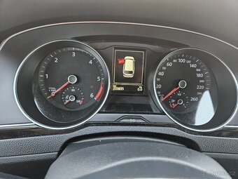 VW Passat B8 2.0TDI 110 kw,tažné,kamera - 8