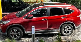 Honda CR-V 4x4 automat, r. 2013-4,110KW o s 2.2 - 8