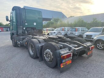 Prodáme tahač Volvo FH 12 420, 6x2, rok: 05/2000. - 8