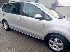 SEAT ALHAMBRA 2.0 TDI 103 kW STYLE,1.MAJ,TAŽNÉ,KAMERA - 8