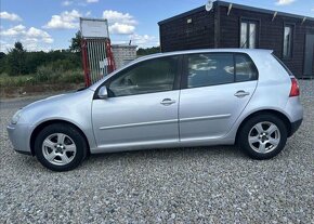 Volkswagen Golf 1,4 Trendline NOVÉ V ČR benzín manuál 59 kw - 8