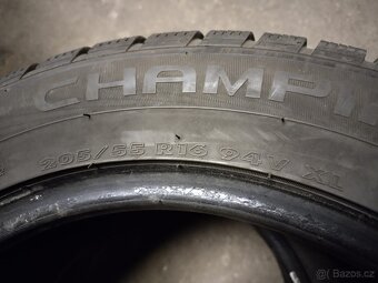 205/55 R16 zimní pneu 2 ks cca 7mm - 8