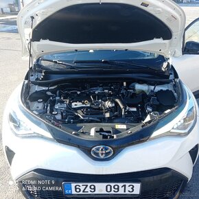 Toyota C-HR 2.0i hybrid - 8