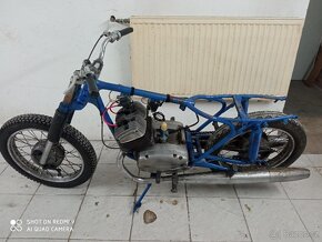 ČZ 250 Smolík - 8