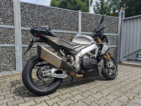 Aprilia Tuono V4 1100 - 8