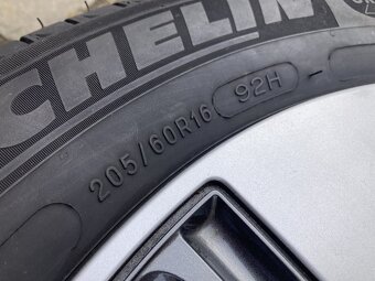 Letní sada KIA NIRO 16" 5x114,3 MICHELIN 205/60R16 - 8