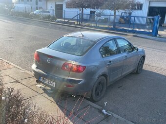 Mazda 3 - 1.6i benzin 77 KW  Rok 2005 Klima - 8