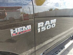 Dodge RAM 1500 V8 5.7 HEMI 4x4   rv 2014 dph - 8