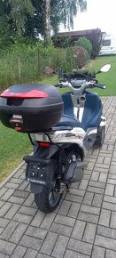 Piaggio MP3 300 Yourban - 8