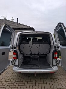 Volkswagen Caravelle - 8