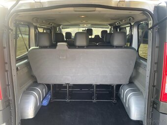 RENAULT TRAFIC 2,0 dCI 84 kW 9MÍST TEMPOMAT PASSENGER - 8