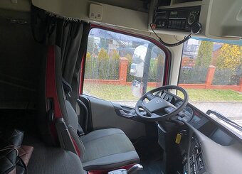 VOLVO FH500 8x4 - vanový sklápěč izolovaný - 8