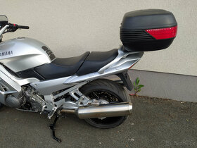 YAMAHA FJR 1300 - 8