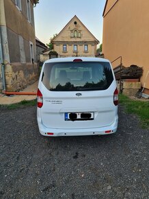 Ford Tourneo Courier 1.0 74kW Eco Boost - 8