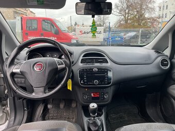 FIAT PUNTO 65 EVO 1.2i 48KW koupeno ČR 2011 - 8