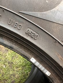 Sada celoročních pneu 215/65 R17 - Pirelli - 8