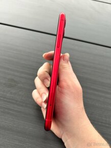 IPhone 11 64 GB - červený - skvělý stav - 8