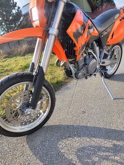 KTM 640 LC4 Supermoto, el. štartér 2004, akrapovič - 8