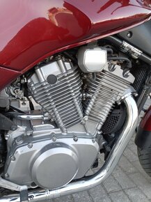 Suzuki VX 800 - 8