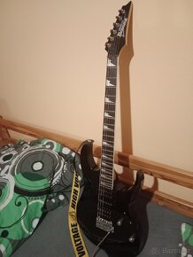 Elektrická kytara Ibanez GRG170DX-BKN - 8