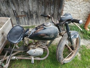 náhradní díly na motocykl CZ 150c - 8