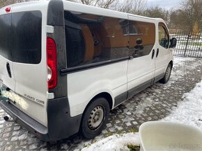 Opel Vivaro Long - 8