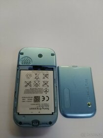 Sony Ericsson Z610i včetně nabíječky. Pro sběratele. - 8