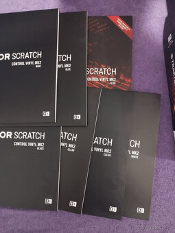 Traktor Scratch A6 + kontroler F1 - 8