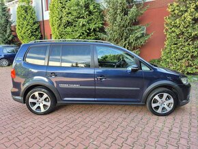 VW Touran Cross 2.0TDI 103kW, 7 míst,tažné,xenon,navi - 8