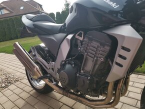 Kawasaki Z1000 2006 - 8