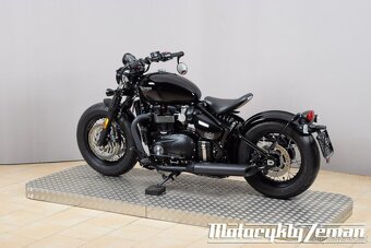 Triumph Bonneville Bobber T120 - 8