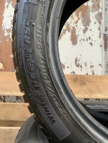 4ks 225/45/17 Hankook 2020/94H/zimní pneu 6m - 8