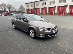 Volkswagen Passat 3C B7 2.0 TDI 2011 - 8