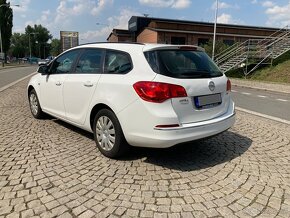 Opel Astra Sport Tourer, 81kw, 1 686 ccm,.r.v: - 8