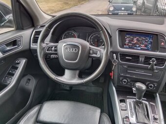 Audi Q5 3.2 FSi V6 QUATTRO MAX.VÝBAVA - 8