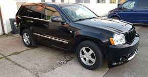 Jeep Grand Cherokee 5,7 Hemi SRT - 8