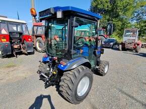 Traktor Farmtrac Compact 26  4WD s kabinou - 8