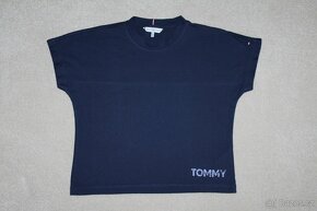 2x dívčí trička Tommy Hilfiger vel. 140 - 8