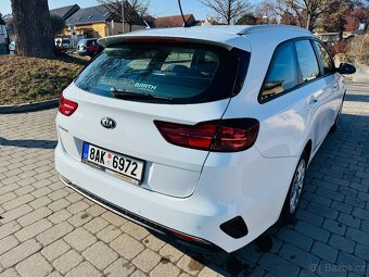 KIA Ceed  SW 1.6 CRDi (85 KW)  1 .MAJ ČR koupené - 8