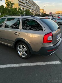 Škoda Octavia 2.0 TDI CR 103 KW 4x4 SCOUT COMBI - 8