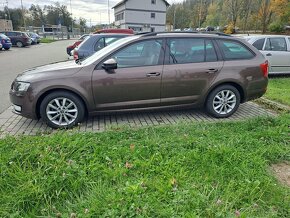 Škoda octavia 2.0 tdi dsg style - 8