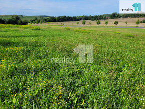 Na prodej pozemek určený k výstavbě bytových, nebo rodinných - 8