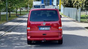 VW T5 2.5 TDI Caravelle Top Stav - najeto 280.000 - 8