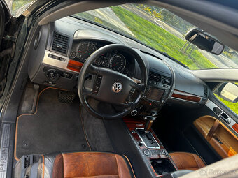 Volkswagen Touareg 3.0TDI 165kW, 4x4, Individual, Automat - 8