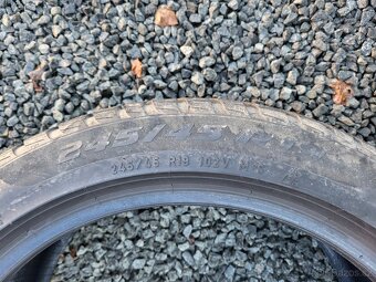 4x 245/45R19 Pirelli Sottozero 3 - 8