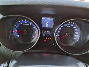 Hyundai i30 1.6i 99kw Edition - 8