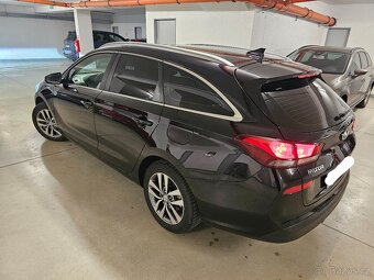 Hyundai i30, 1,4 TGDI Combi,Style,Nav,Tažné - 8