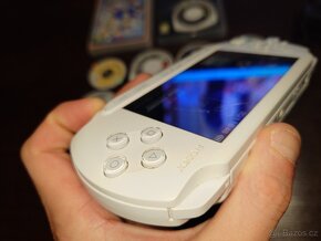 PSP bílé - 8